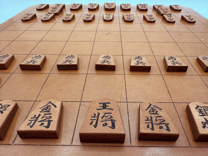 【受注生産受付中】オールレザー「本格牛革将棋駒」セット（彫り師 亘山）